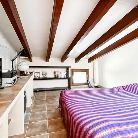 Holiday home 4 Bedroom Stunning In *