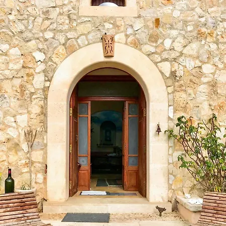 Holiday home 4 Bedroom Stunning In